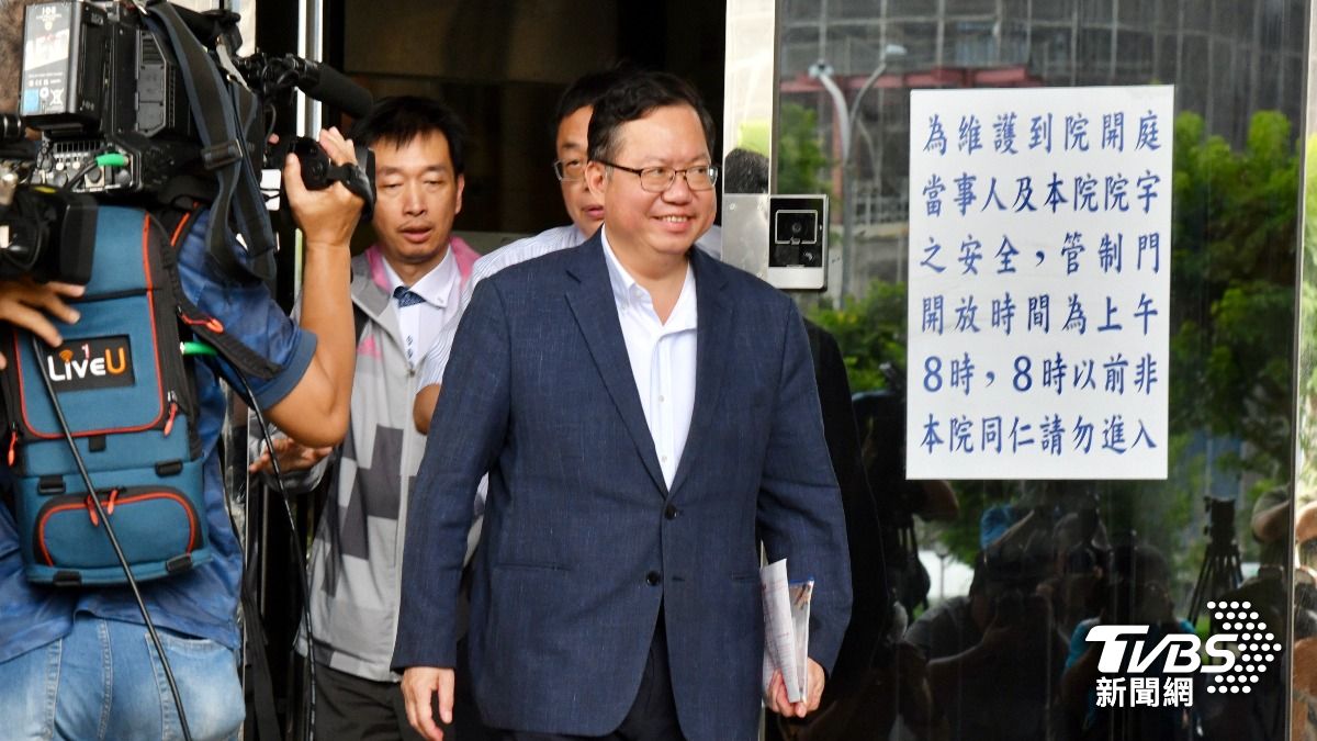 沈富雄認為,鄭文燦的舉動很不容易。(圖/胡瑞麒攝)