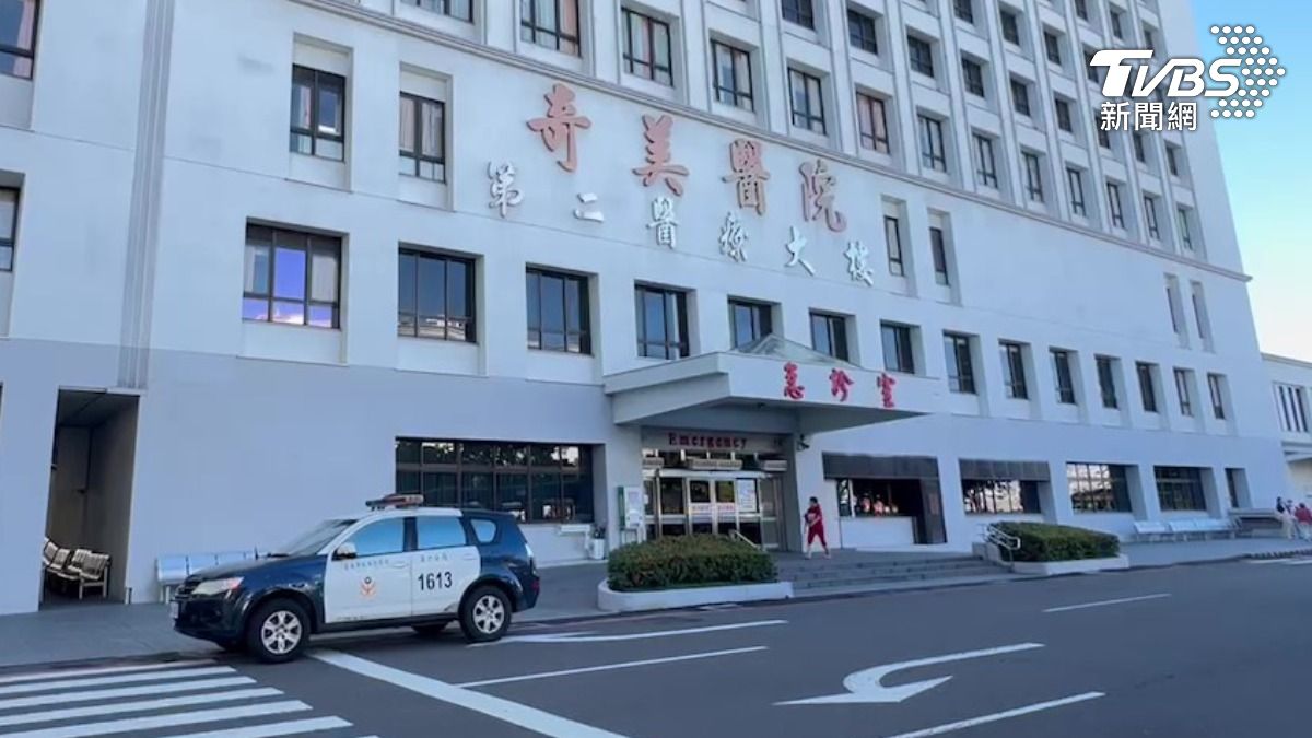 林士傑送到奇美醫院，搶救半小時仍救不回。（圖／TVBS）