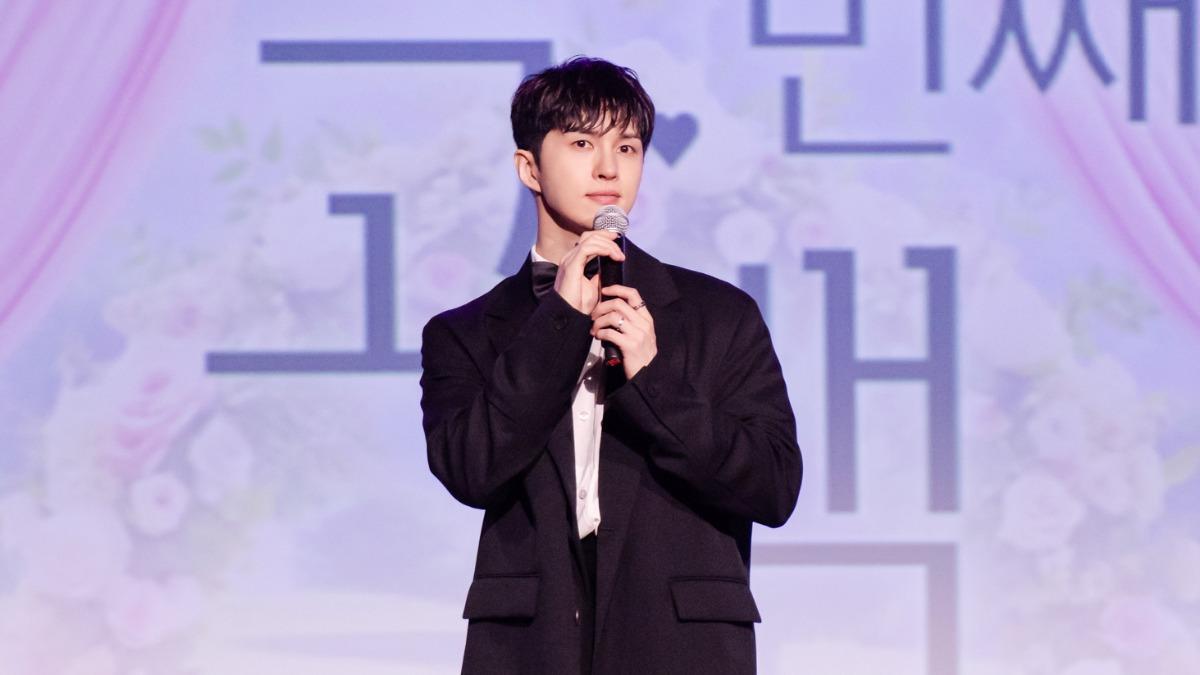 VIXX成員KEN昨天在台灣「結婚」! 挑戰16蹲「表情猙獰」失敗