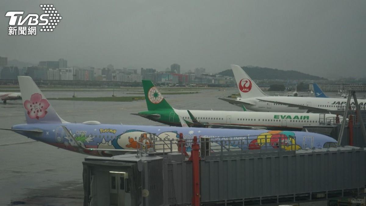 快訊/豪大雨「松山、嘉義機場」暫停地面作業 部分航班恐延誤