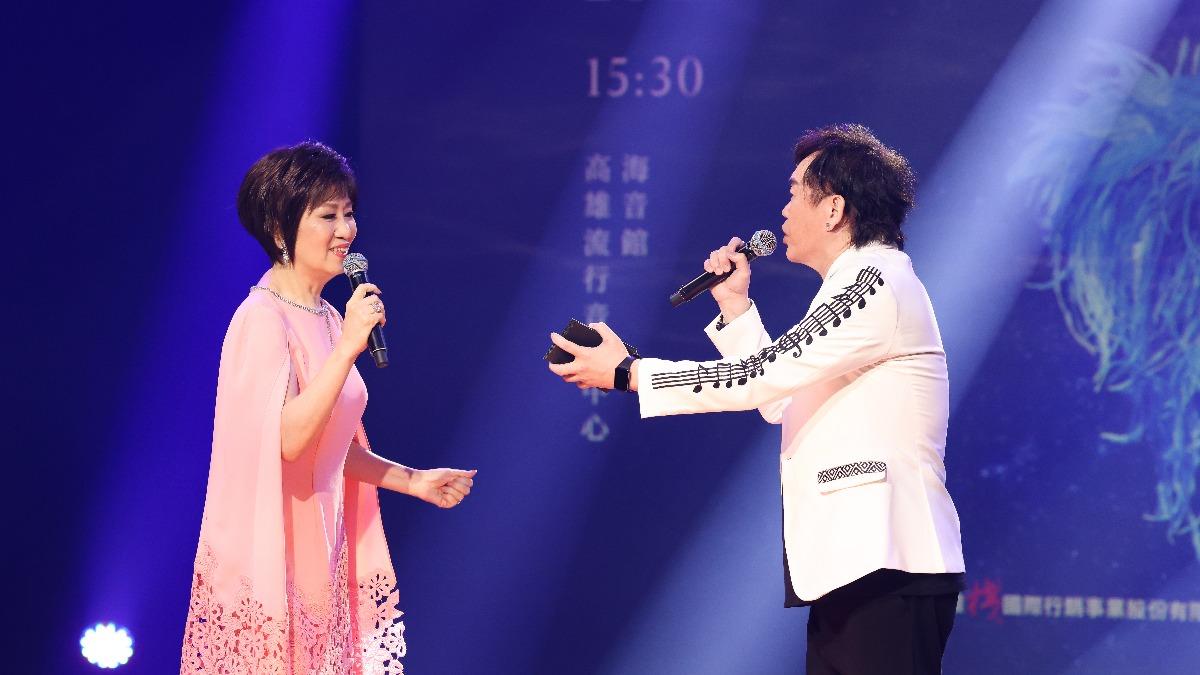 康康圓夢與林淑容合唱〈無言的結局〉。(圖/媒體棧提供)