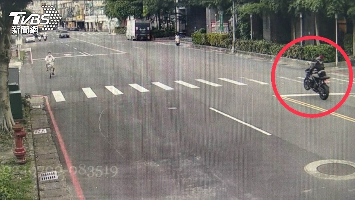 不要命!新北「孤輪猴」出沒 重機街頭炫技警要罰了