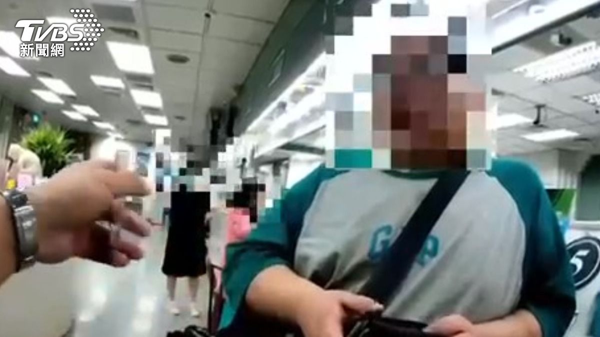還裝傻!帳戶遭警示領不出錢來 警到場他全招了