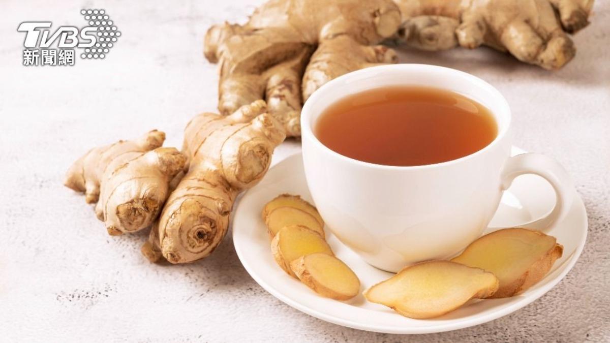 多喝薑茶可適時幫助出汗。(示意圖/Shutterstock達志影像)