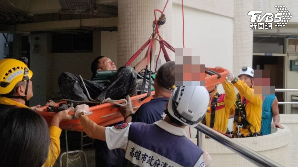 快訊/高師大宿舍工安意外 工人踩破遮光罩墜樓骨折
