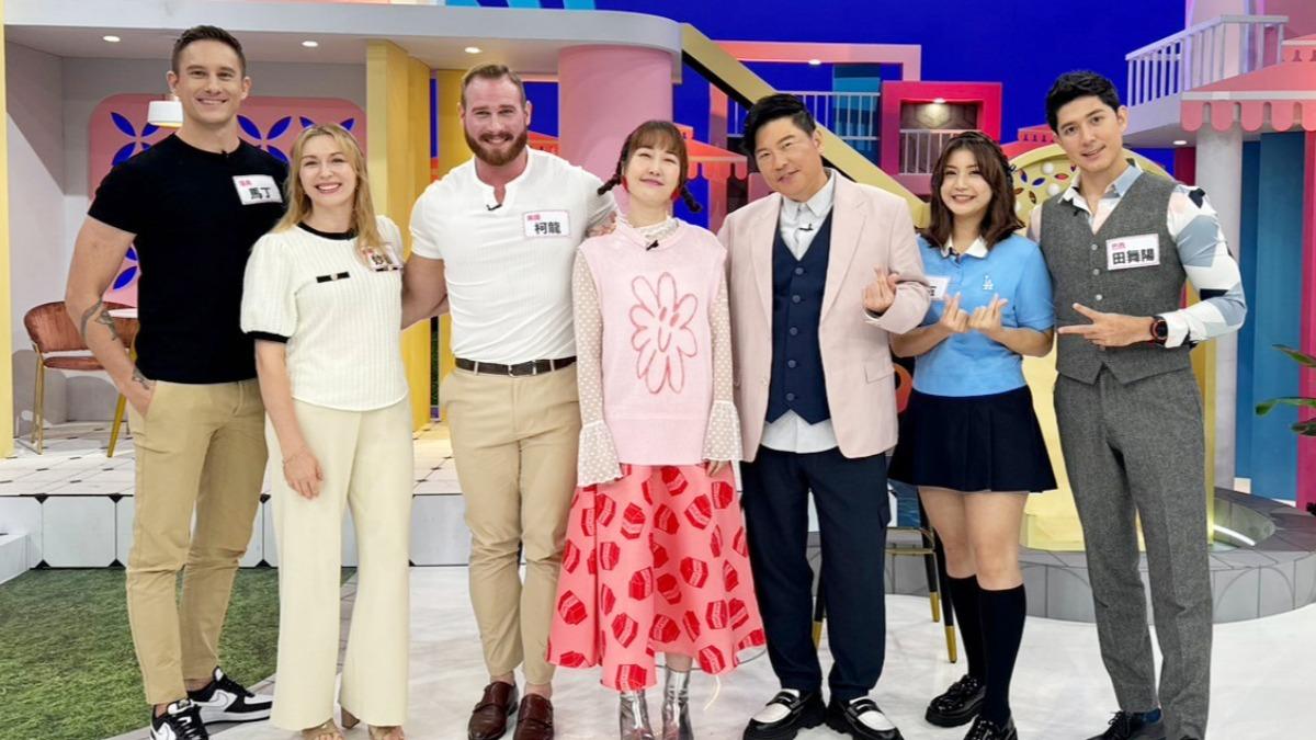 外國型男不懂「台灣美學」!嘆台人住家擺張床像空屋 曾國城一臉質疑
