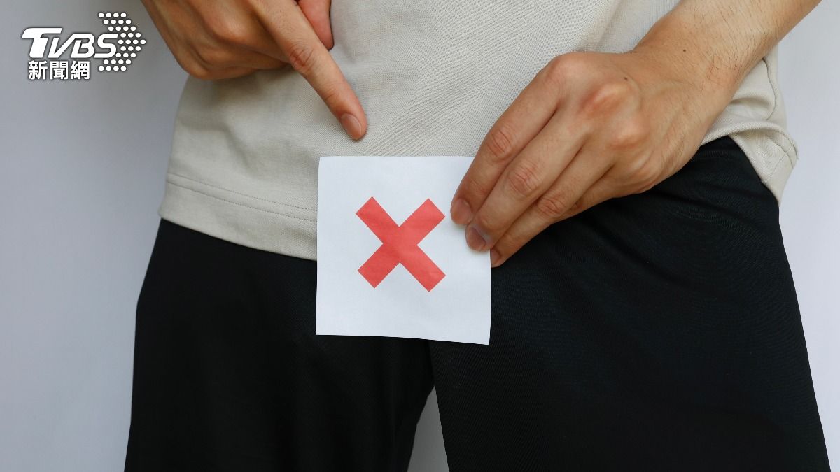 蛋蛋左右不對稱正常嗎? 泌尿醫:高低差別超過「這數字」