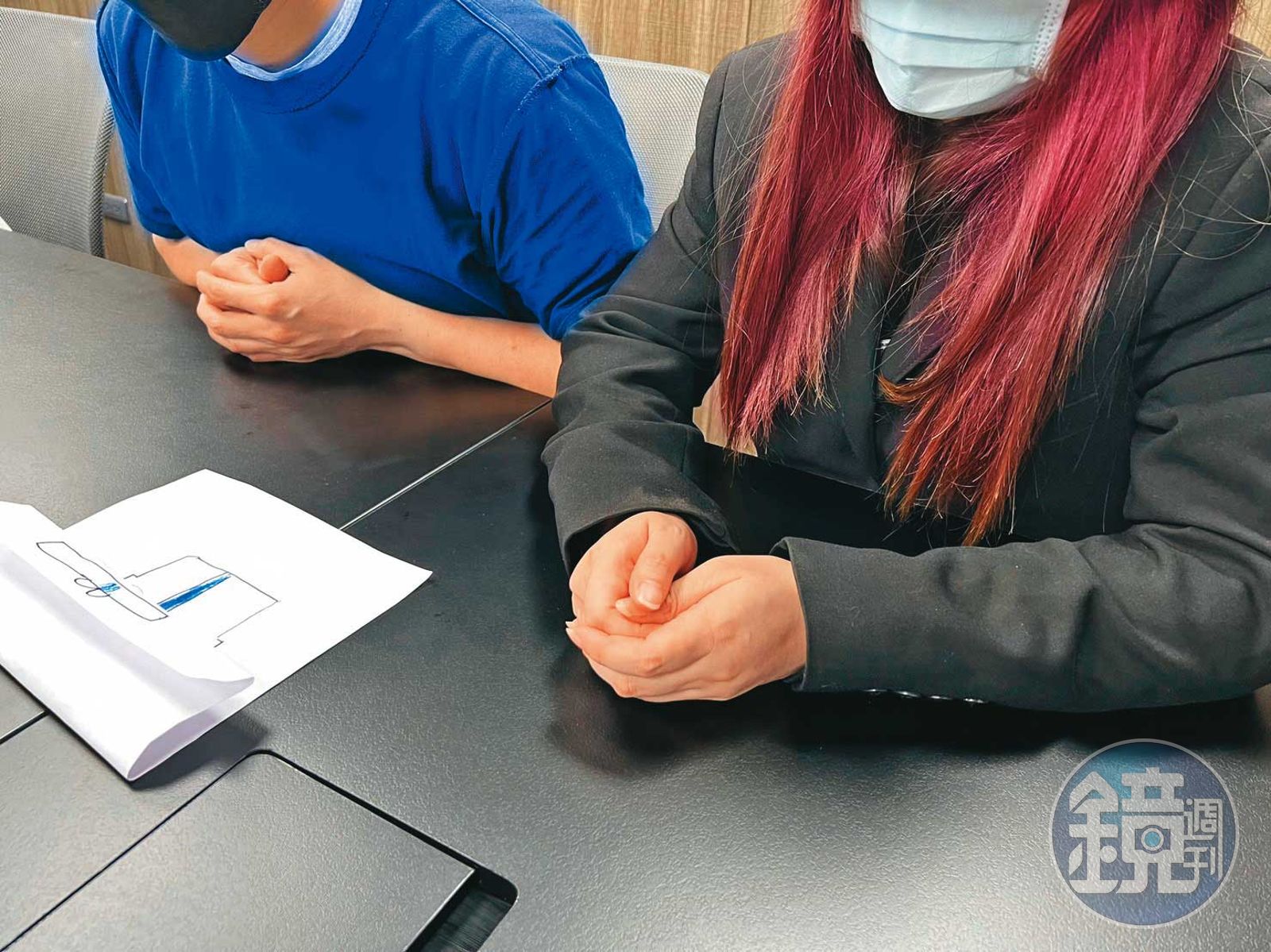 小果父母曾接受本刊專訪,十分自責把女兒送到有狼師的幼兒園。圖經變裝處理。(圖/鏡週刊)