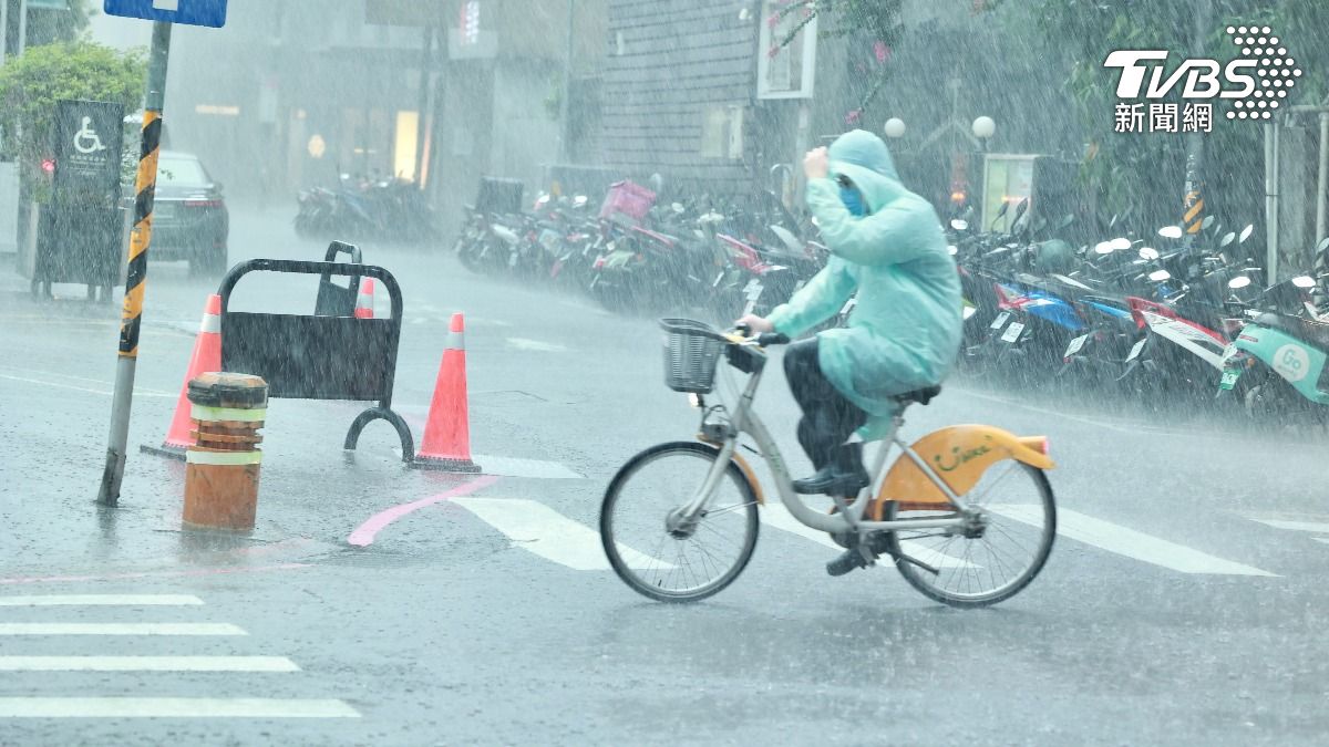 大雨輸電線跳脫!迴龍配電所停電 新北「逾四萬戶」受影響