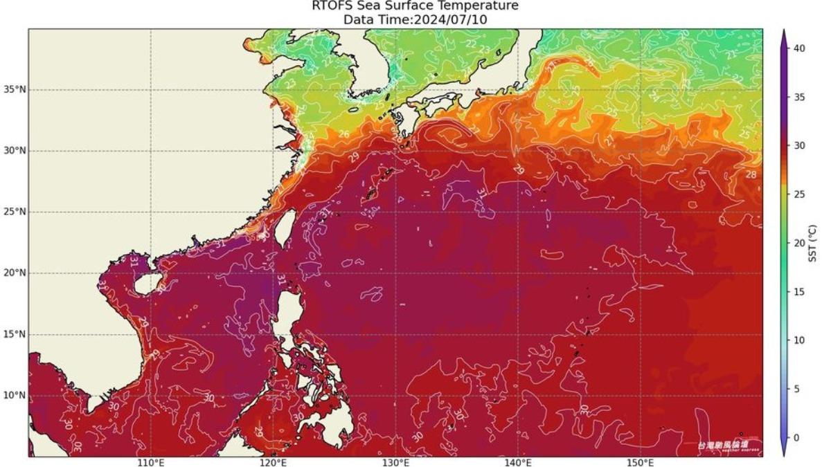 天氣/颱風恐生成!台灣海域熱到「一片紫紅」 海溫飆31度成大補丸