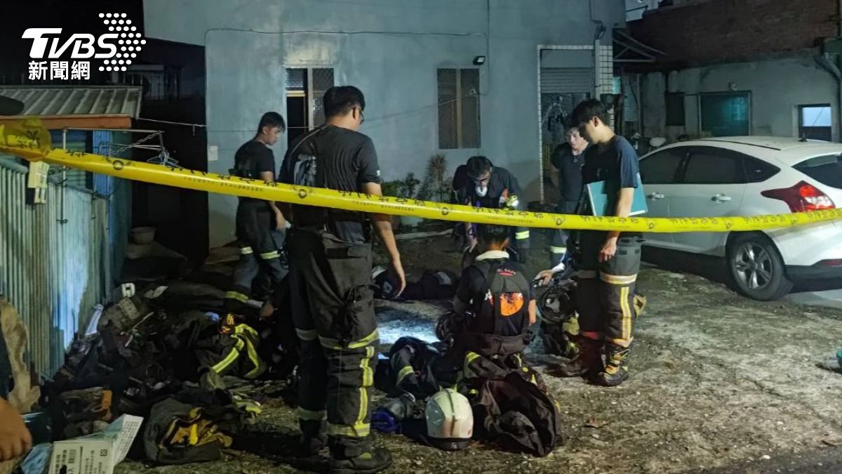 台東翁殺女友砍孫後縱火。（圖／TVBS）