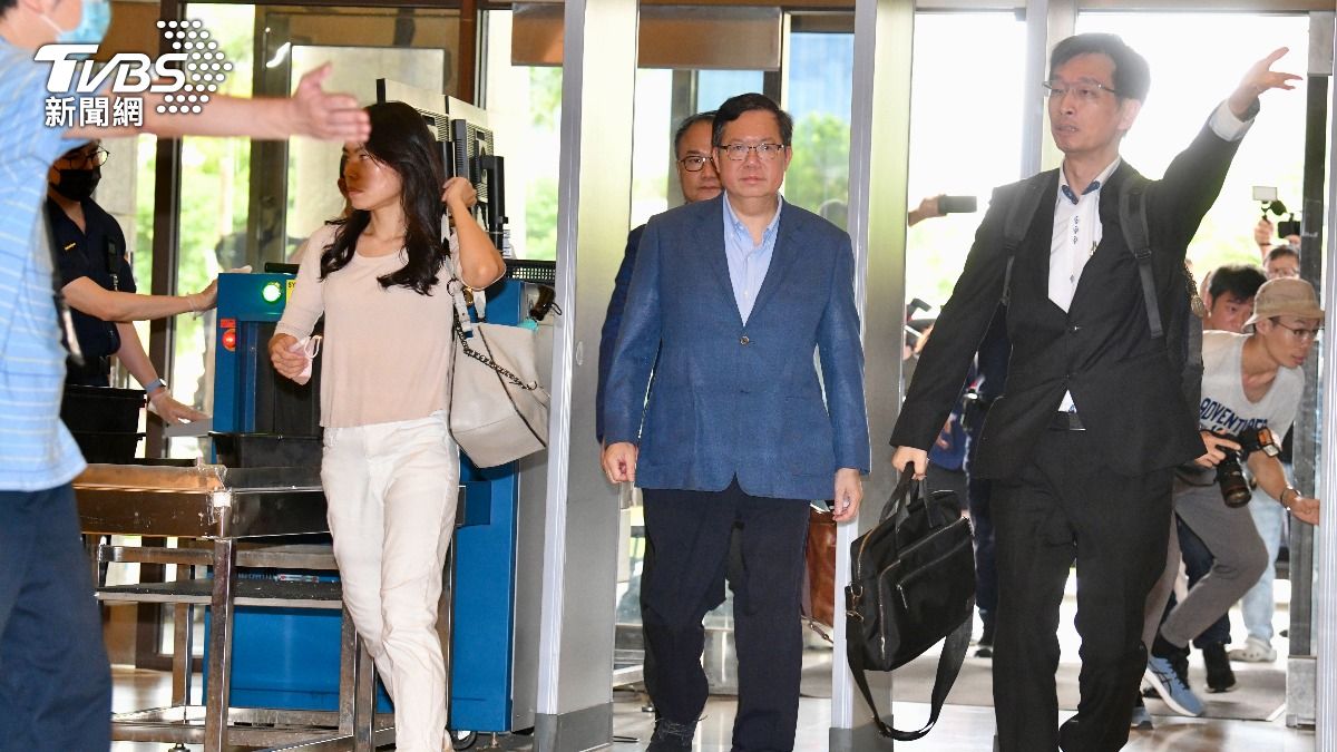 快訊/押了!鄭文燦三開羈押庭 桃院終裁准羈押禁見