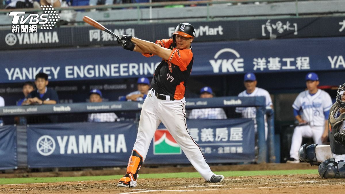 統一林益全三分砲。(圖/葉志明攝)