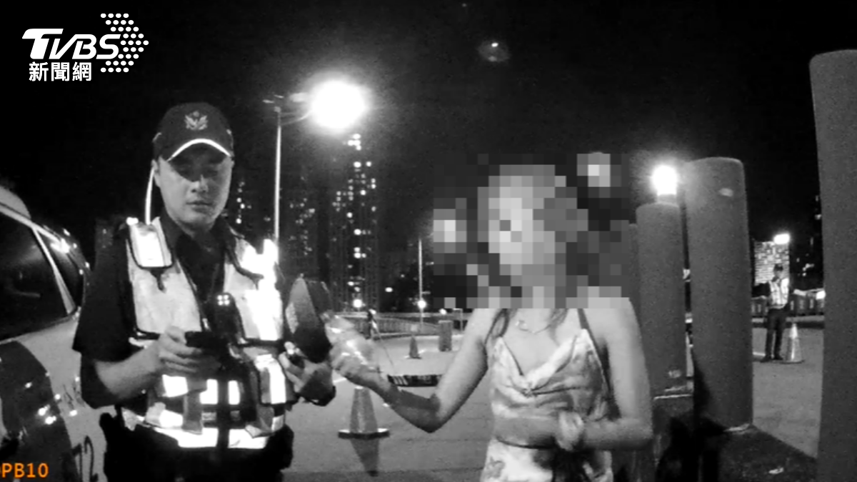 火辣小姐姐酒駕BMW跑車 辯只喝果汁結果混了伏特加