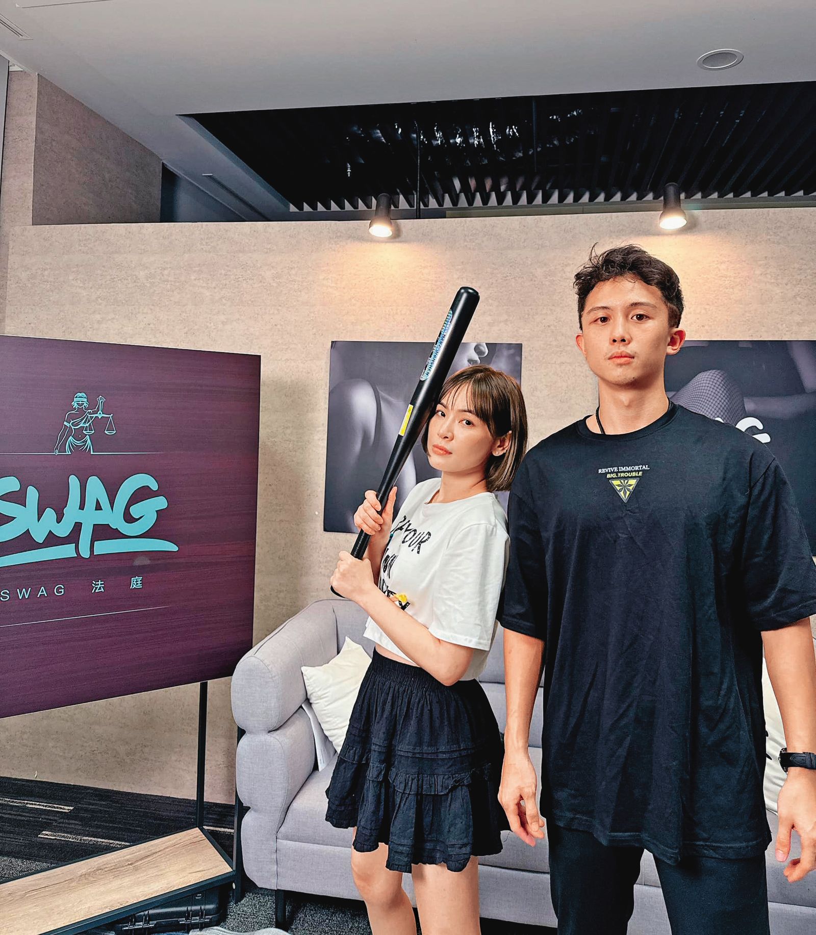 孫安佐（右）日前登上陳沂（左）SWAG直播，對於問題來者不拒。（圖／翻攝自陳沂臉書）