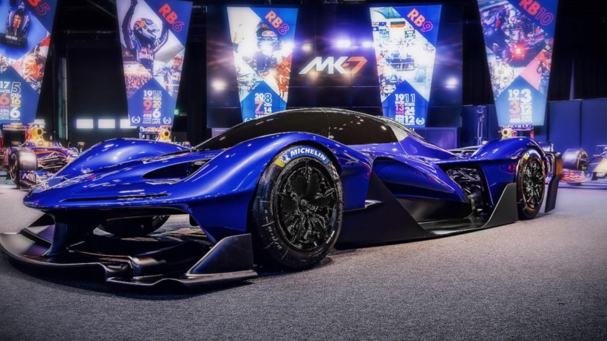 Red Bull RB17超跑首亮相!馬力破1200匹