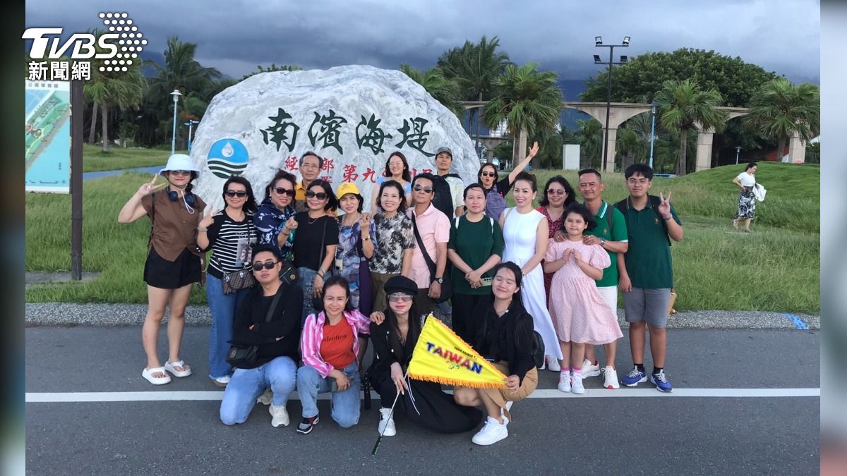 越南-台東 越南-台中直航包機 暑假載千名外籍旅客訪台