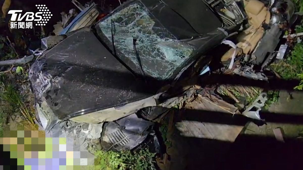 花蓮賓利失控自撞掉橋下!前獅子會長噴飛慘死 車上搜出毒
