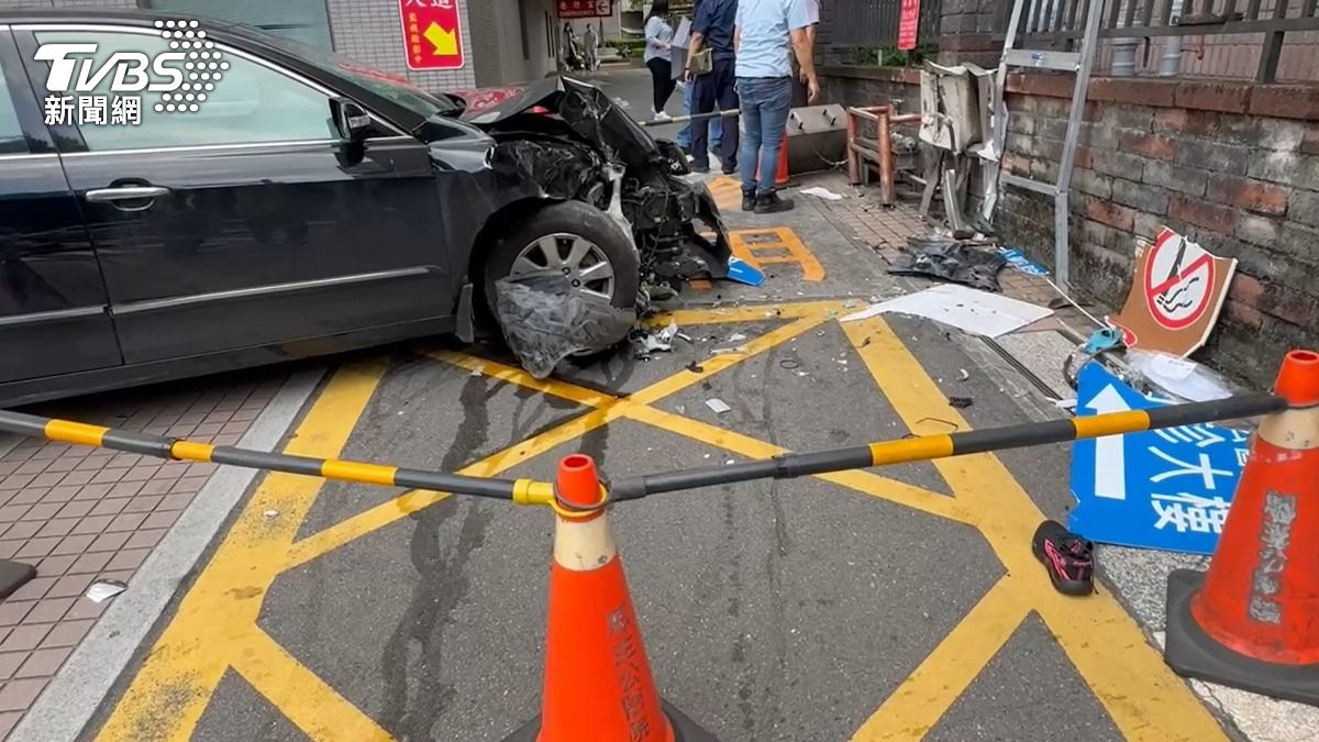 事故現場。(圖/TVBS)