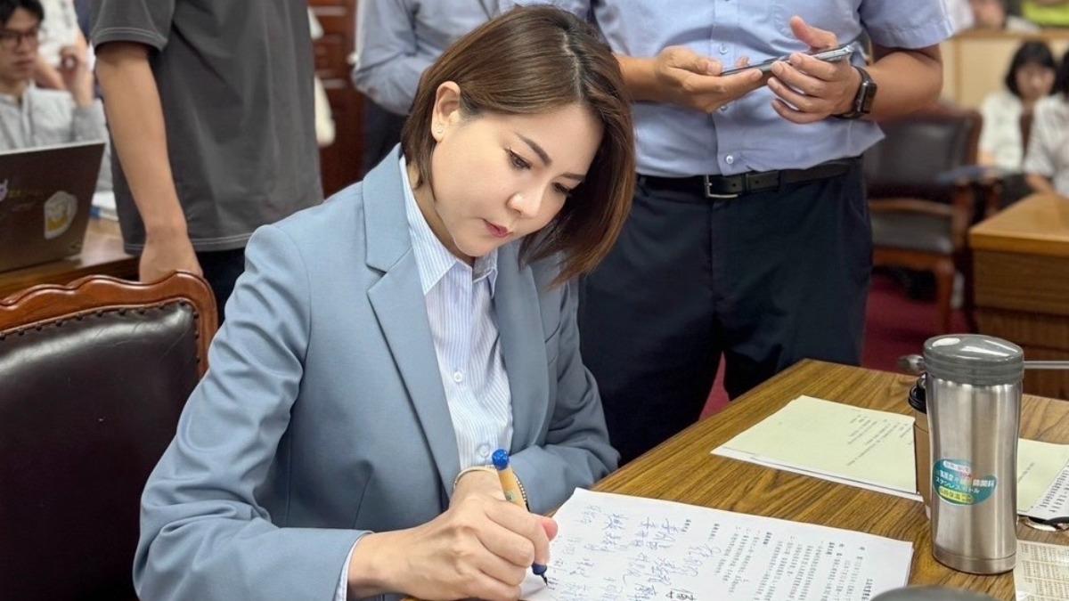 健保點值協商破局惹怒醫界! 藍委:綠扛不住壓力「今天簽了」