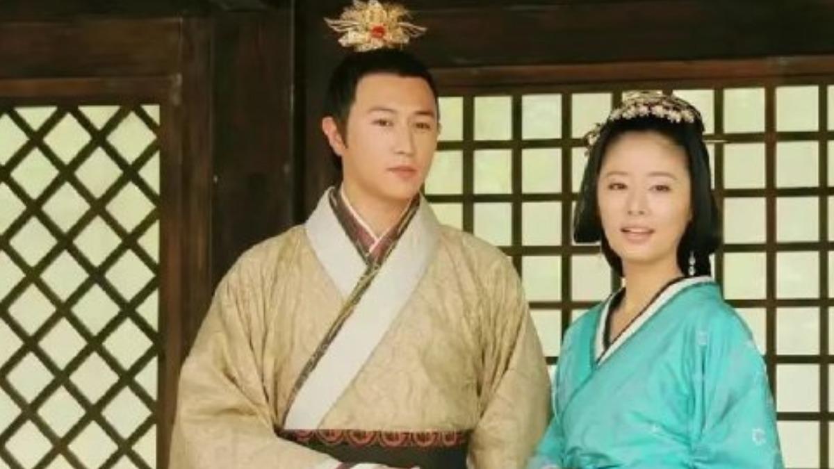 陳鍵鋒曾和林心如合作《美人心計》,飾演深情的漢文帝。(圖/翻攝自微博)