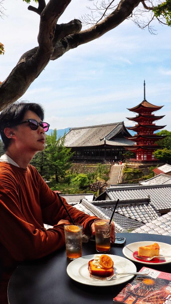 李佑群拜訪宮島。（圖／幸喜國際提供）