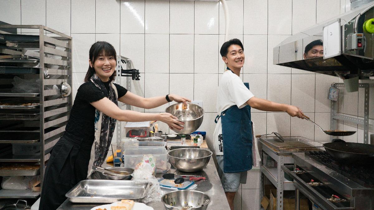 「圈內女友」驚喜現身!窩在廚房救援施名帥 洪都拉斯見狀狠虧