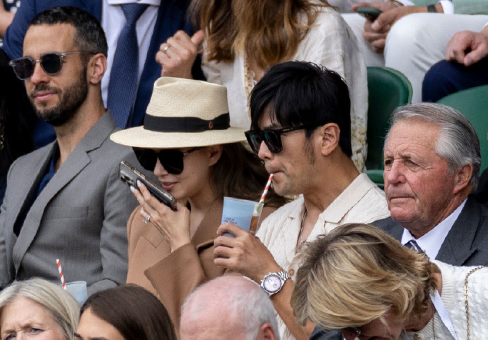 周杰倫和昆凌14日去看溫布頓男單決賽。(翻攝溫布爾登網球錦標賽微博)