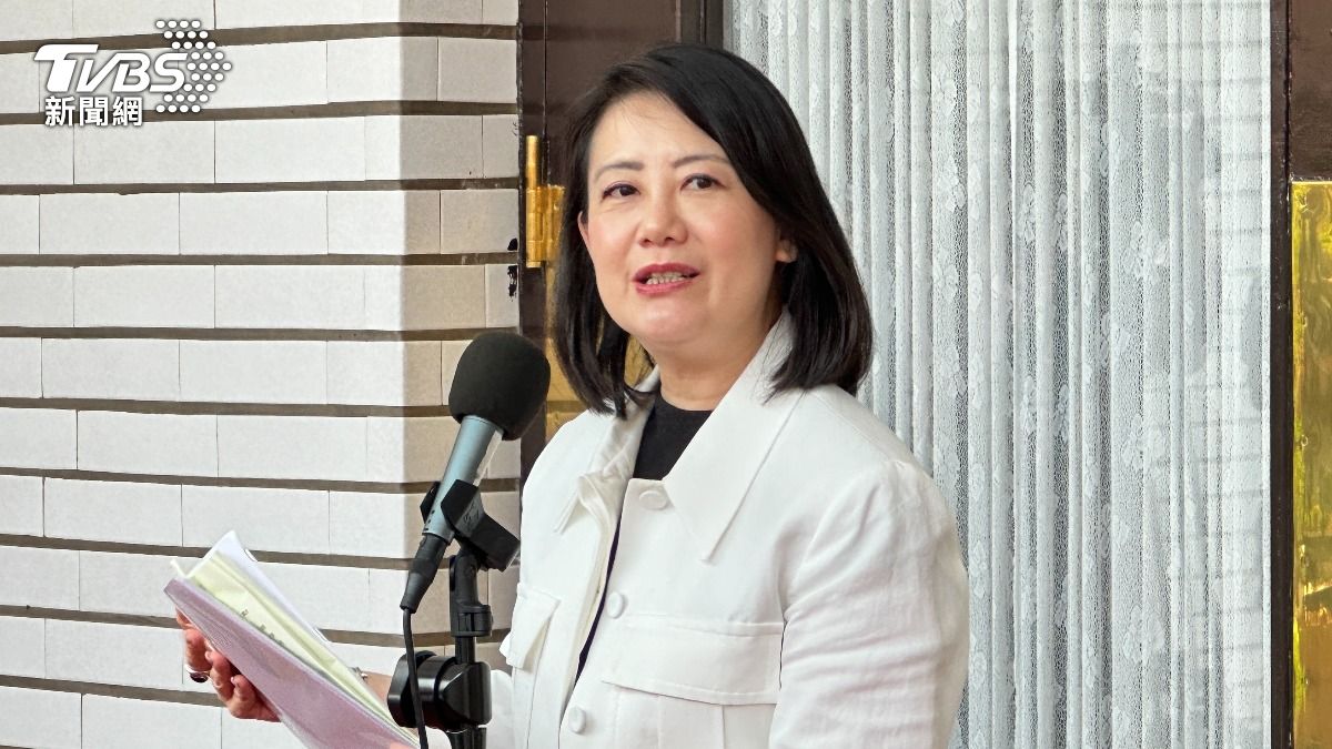 黃國昌嗆大法官「先射箭再畫靶」 吳思瑤斥:活在自己世界