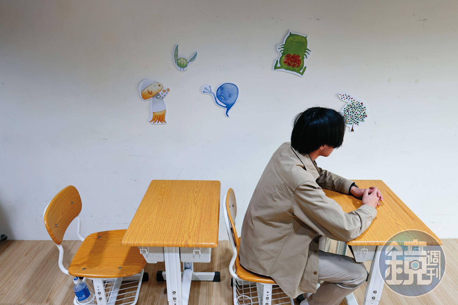 同學Y描述小宇個性活潑，在學校人緣非常好。（圖／鏡週刊）
