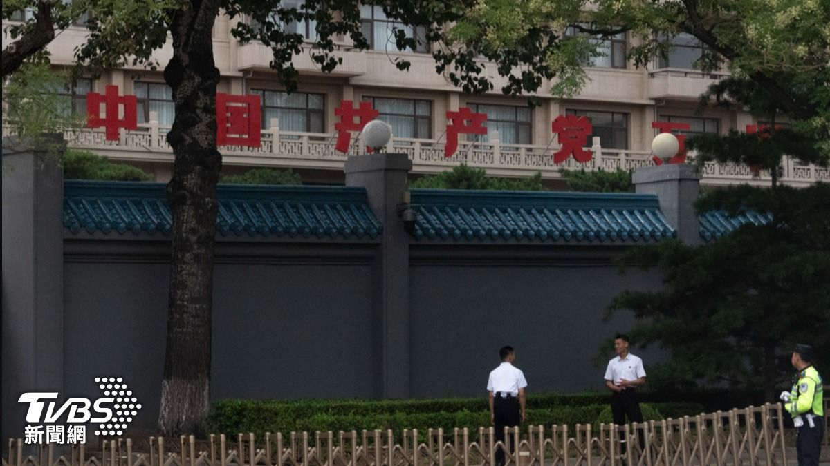 中共三中全會　共軍中將丁興農候未依序遞補中央委員引聯想