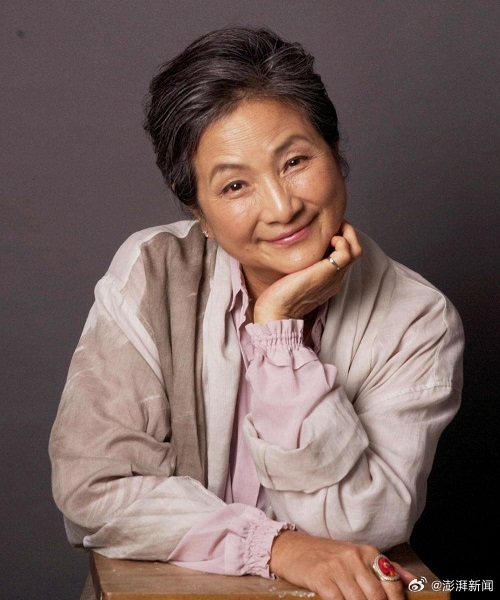 鄭佩佩從影超過50年,創造許多經典角色。(圖/翻攝自微博)