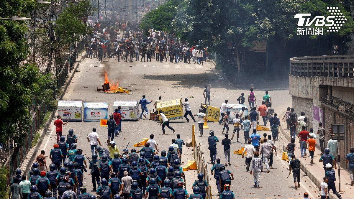 孟加拉大規模學生衝突釀至少39死 國營電視台遭縱火