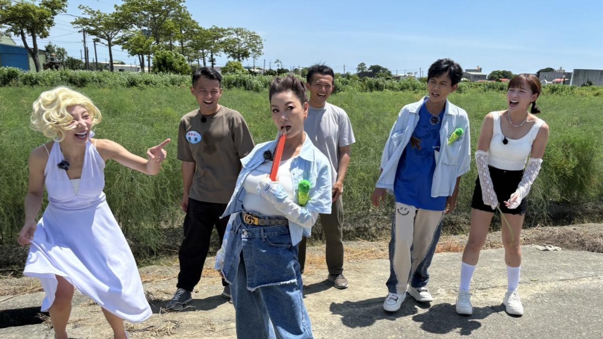 楊繡惠展現性感魅力。(圖/民視提供)