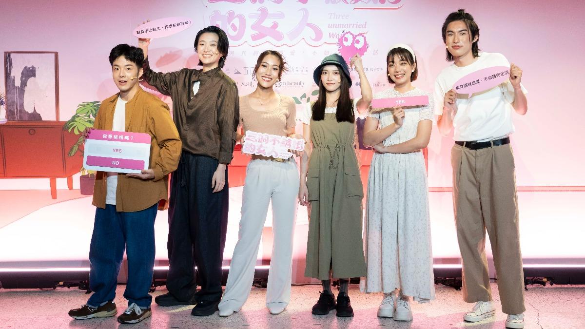 徐浩忠（左起）、趙逸嵐、吳知豫、康雅婷、林雨宣、林品翰。（圖／五口創意工作室提供）