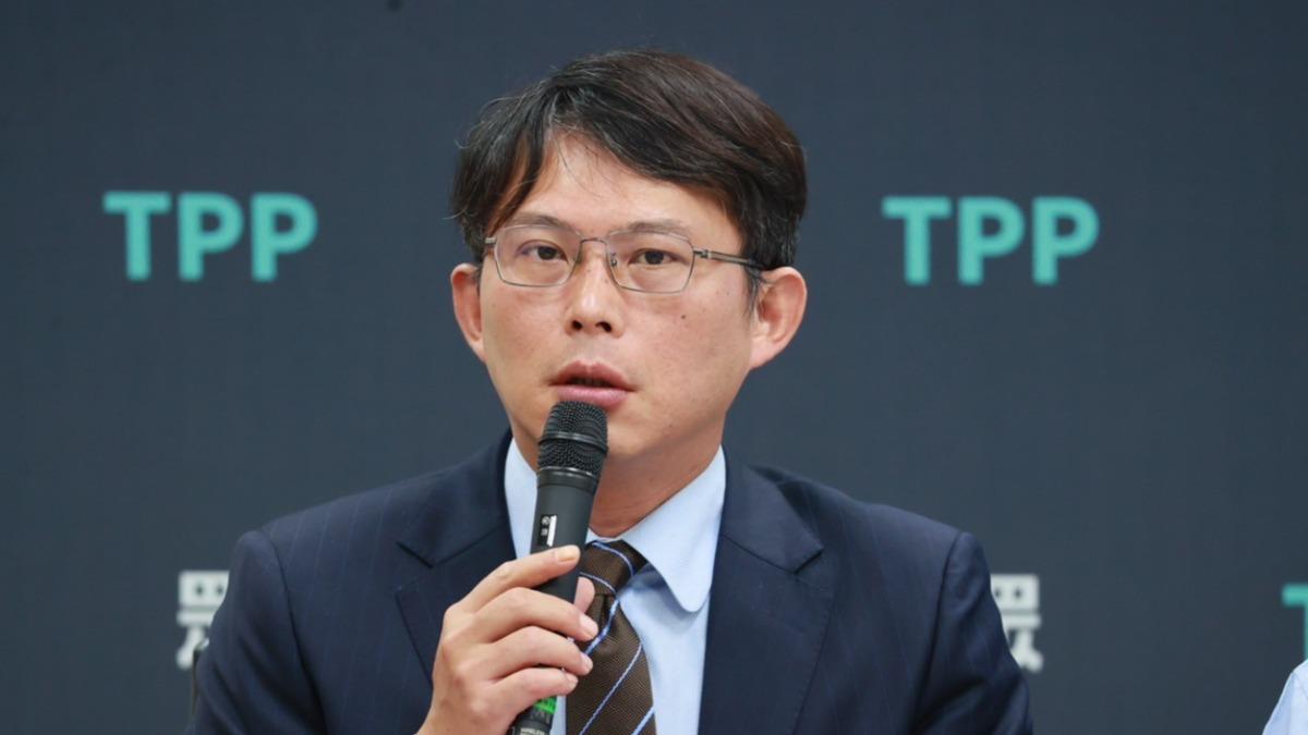 大法官裁准「國會改革法案」暫時處分 黃國昌酸:不意外