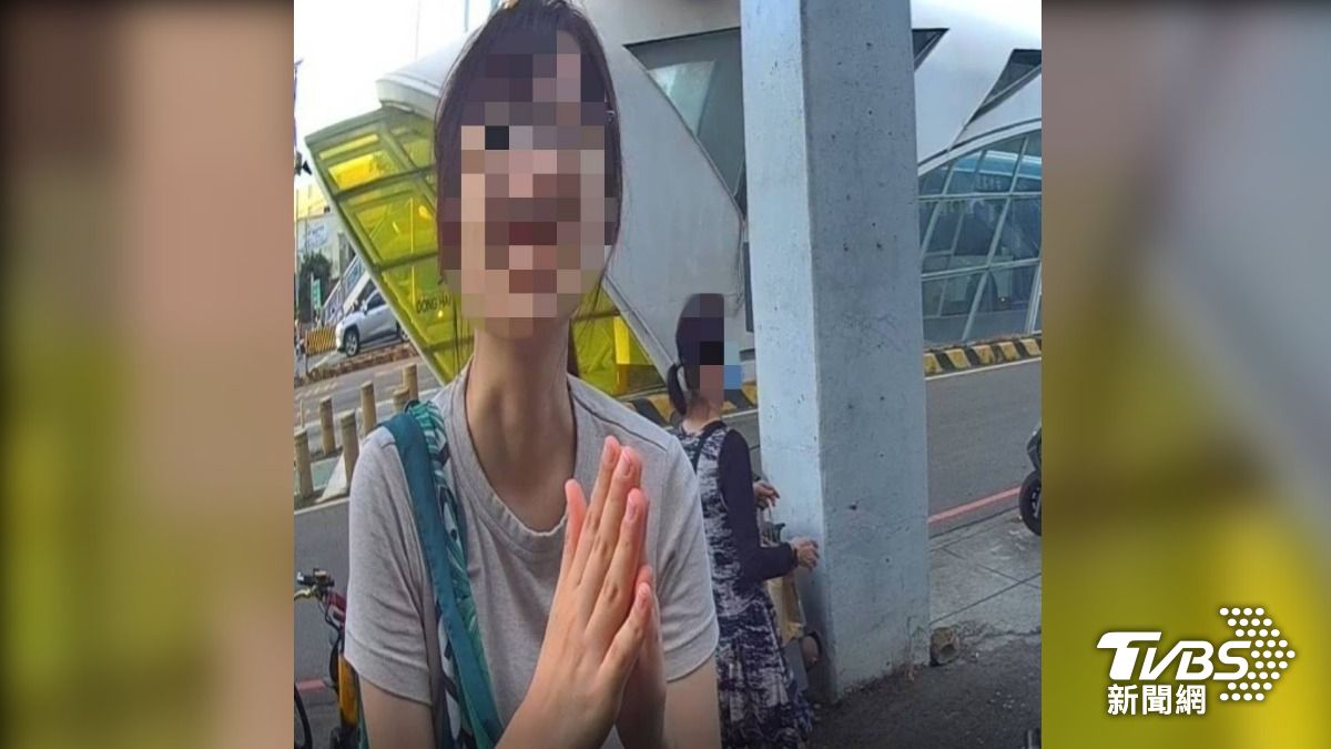 東海甜美女大生掉皮包急哭 霸氣暖警掏300:都台南人不用還