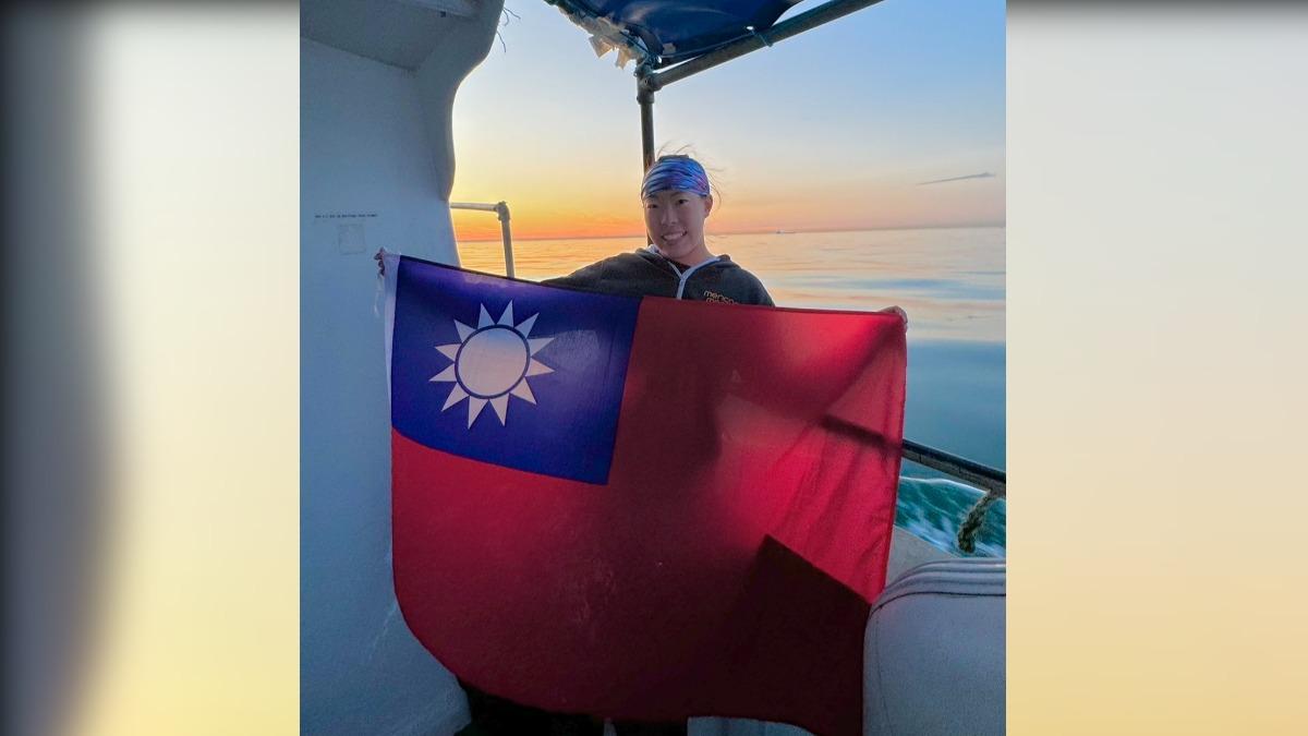 台灣第一人!許汶而單人泳渡「英吉利海峽」盼:世界看見台灣