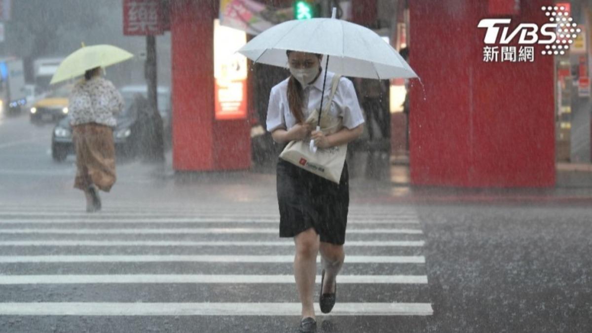 天氣/凱米恐變強颱!「6縣市」有望放颱風假 周三、四影響最劇