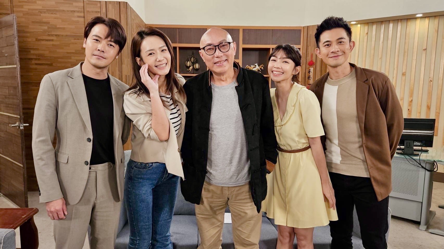 左起黃文星、李又汝、導演鄧安寧、曾智希、曾子益。(圖/民視提供)