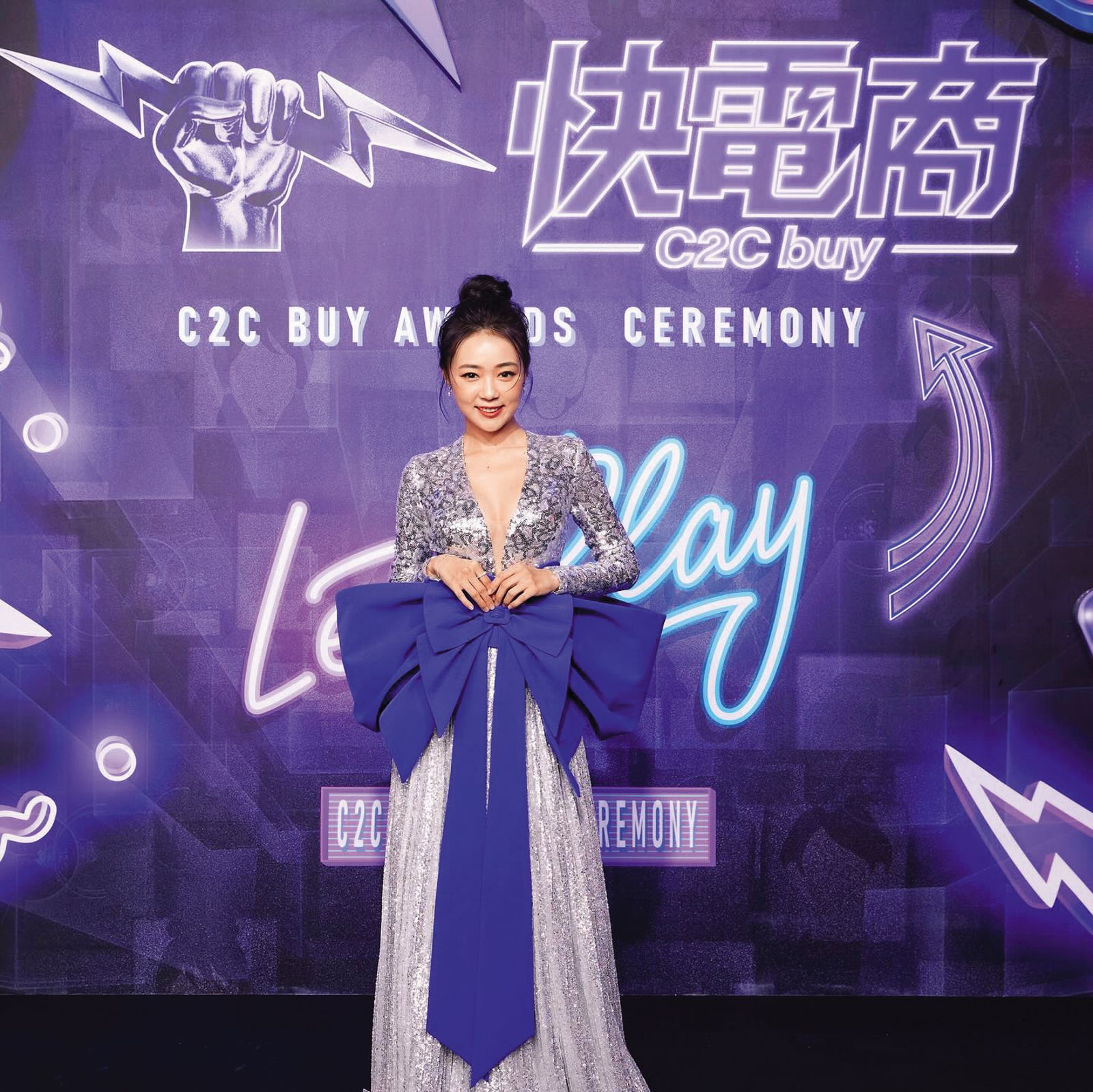 丫頭錄影前還在IG發美食文遭眼尖網友揪出造假。(圖/翻攝自丫頭臉書)