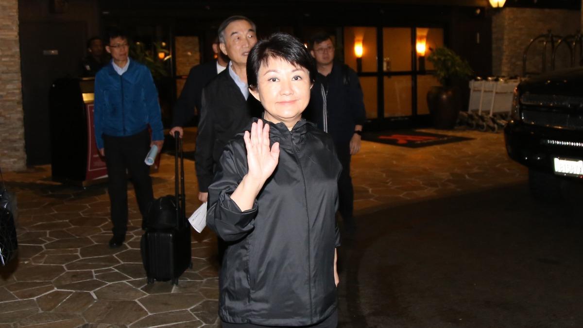 凱米突南修台中發陸警!盧秀燕一落地放棄訪美 明凌晨返台