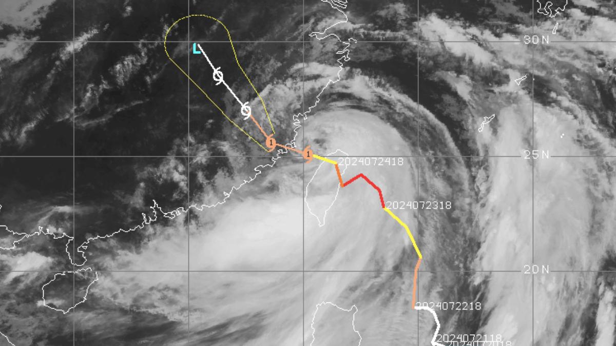 凱米颱風/環流+西南風發威!大雷雨轟台南高雄 留意「短時大豪雨」