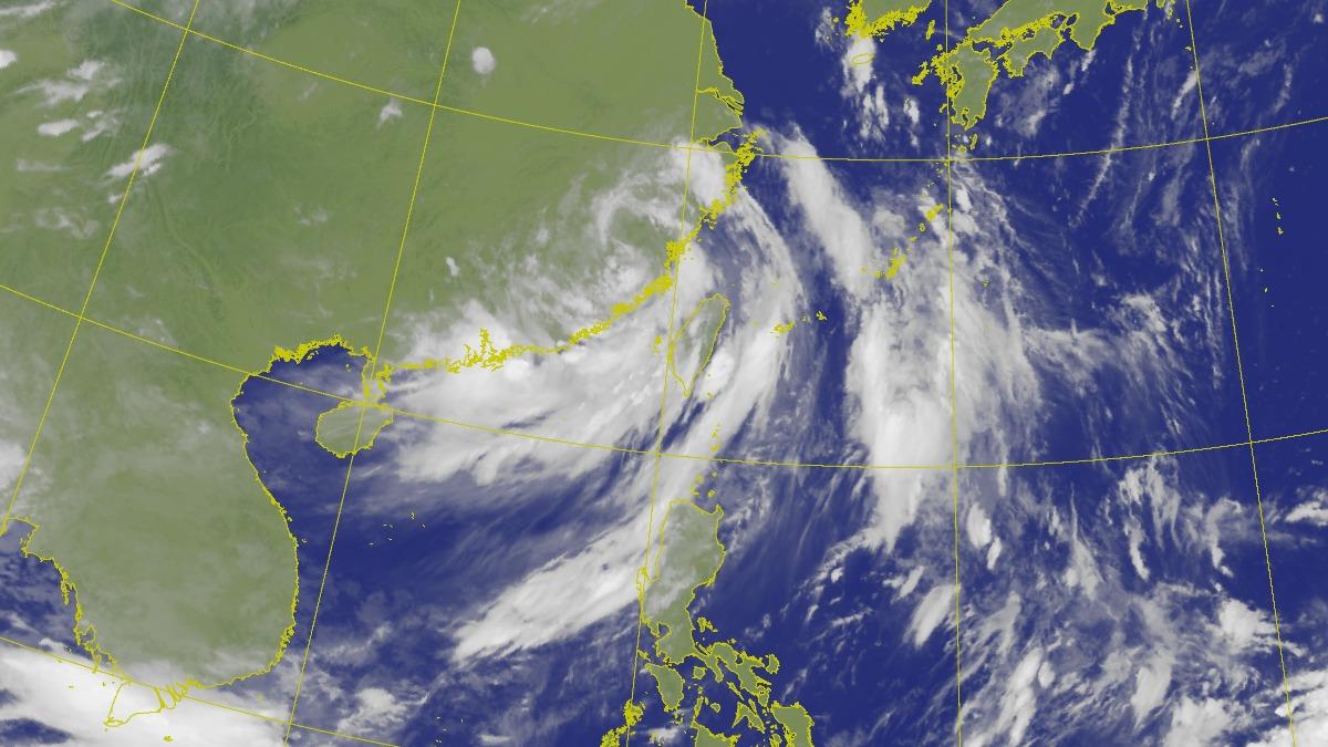 天氣/凱米才走又有颱風?熱帶擾動發展中 專家估這天逼近台灣