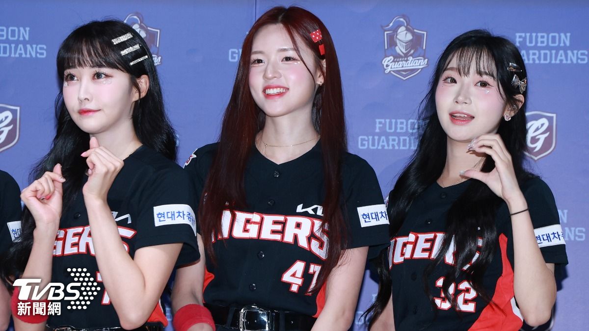 韓國起亞虎啦啦隊「KIA TIGERS CHEERLEADER」。(圖/黃城碩攝)