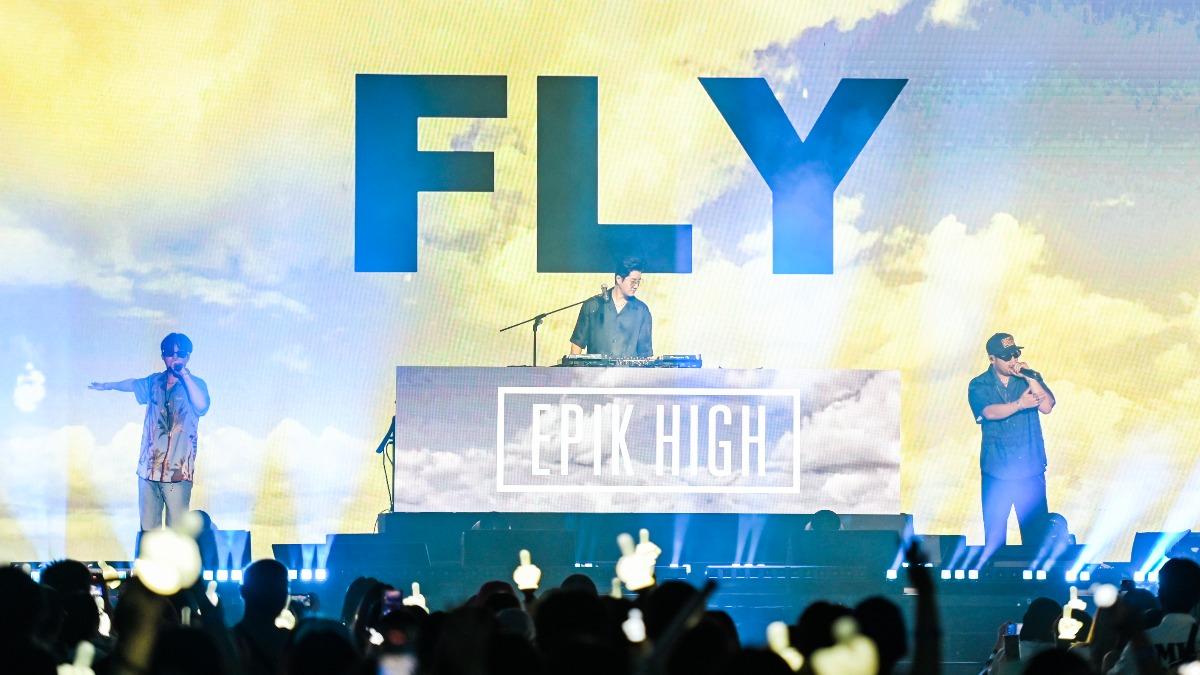 Epik High要粉絲以「比中指」為榮！　Tablo中文超溜：想死你們