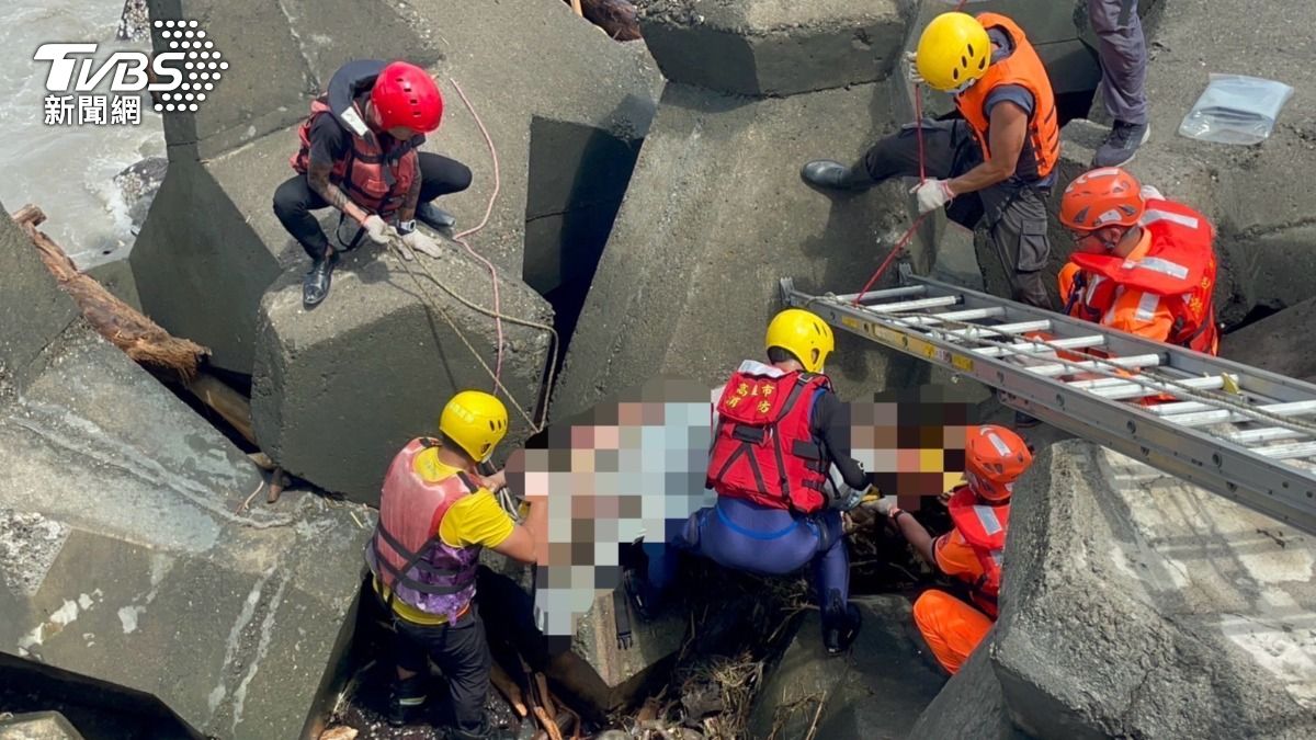 快訊/消波塊驚見遺體!福順輪罹難者+1 船員指認恐為輪機長
