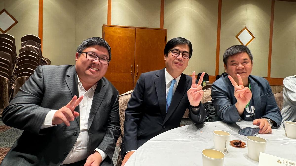 英系大逆轉中常委留2席! 他「棄湧投英」讓陳其邁成共主