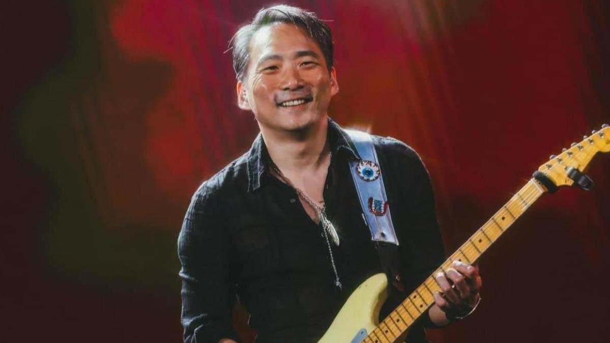 五月天石頭退演出!舊傷復發「腰椎滑脫」 醫:3症狀要注意