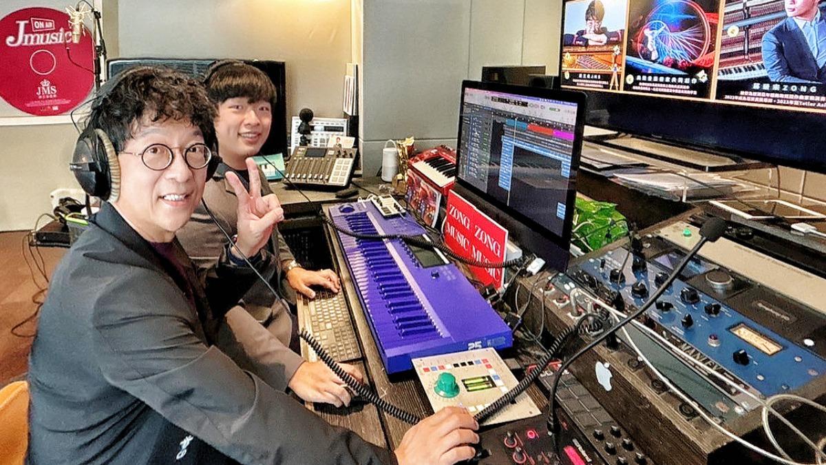蔣三省父子為「2024台中夏日馬戲節」打造配樂。(圖/ZONG MUSIC 榮宗蔣音樂國際公司提供)